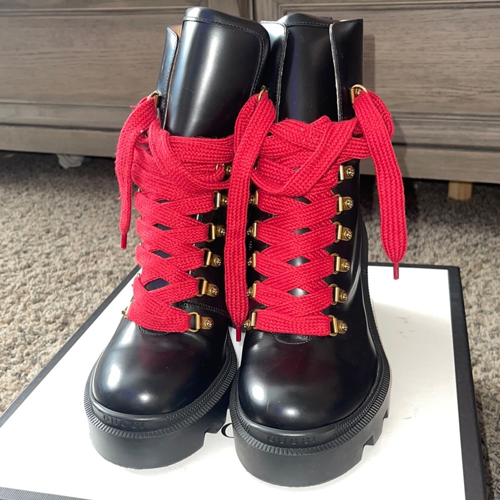 Size 38 Gucci Ankle Boots